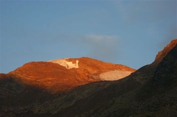 Berglandschaft im Sonnenuntergang
